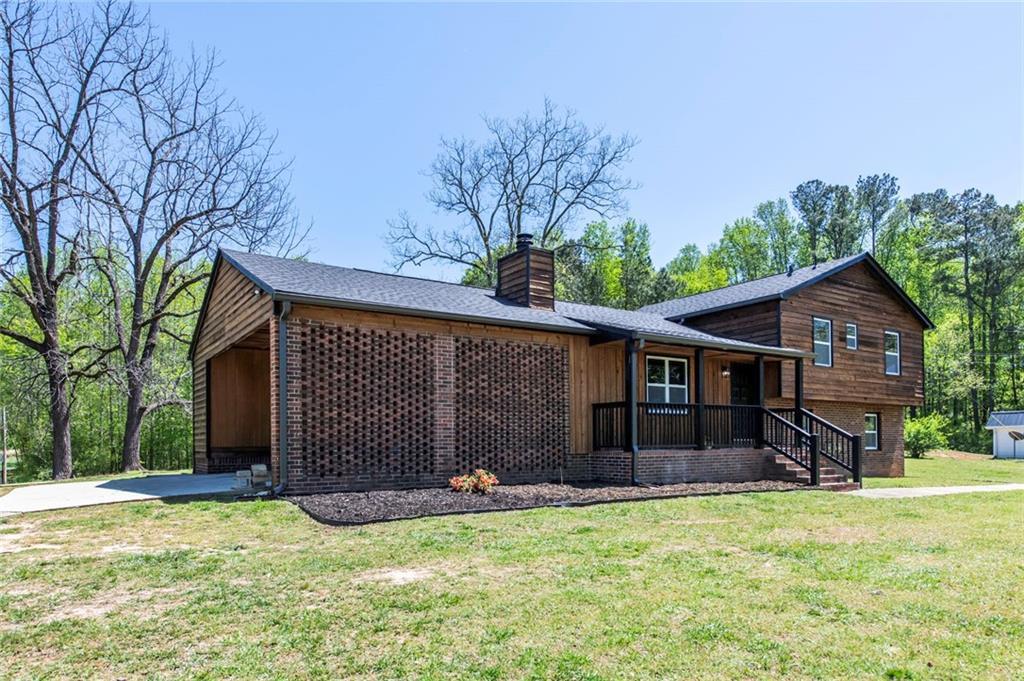 1919 Highway 101 RD S Property