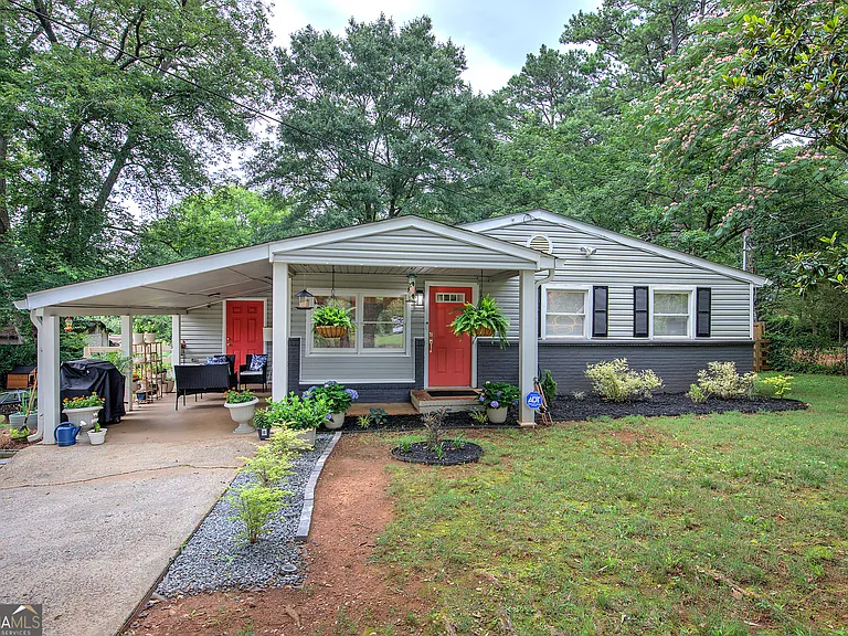26 Mockingbird Ct Property